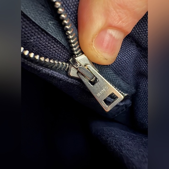 Hermes Navy Canvas Tote - Picture 7 of 11